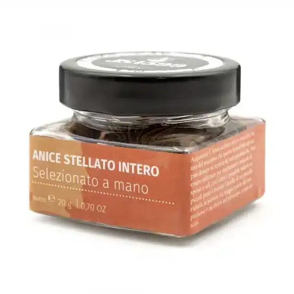 Anice stellato intero selezionato a mano