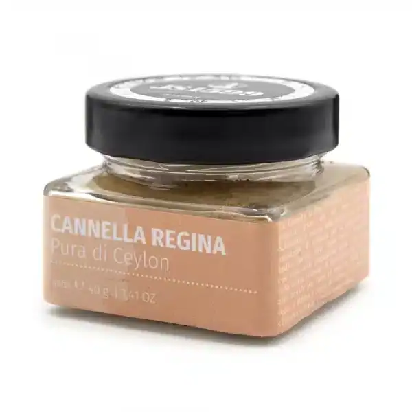 Cannella regina di Ceylon in polvere